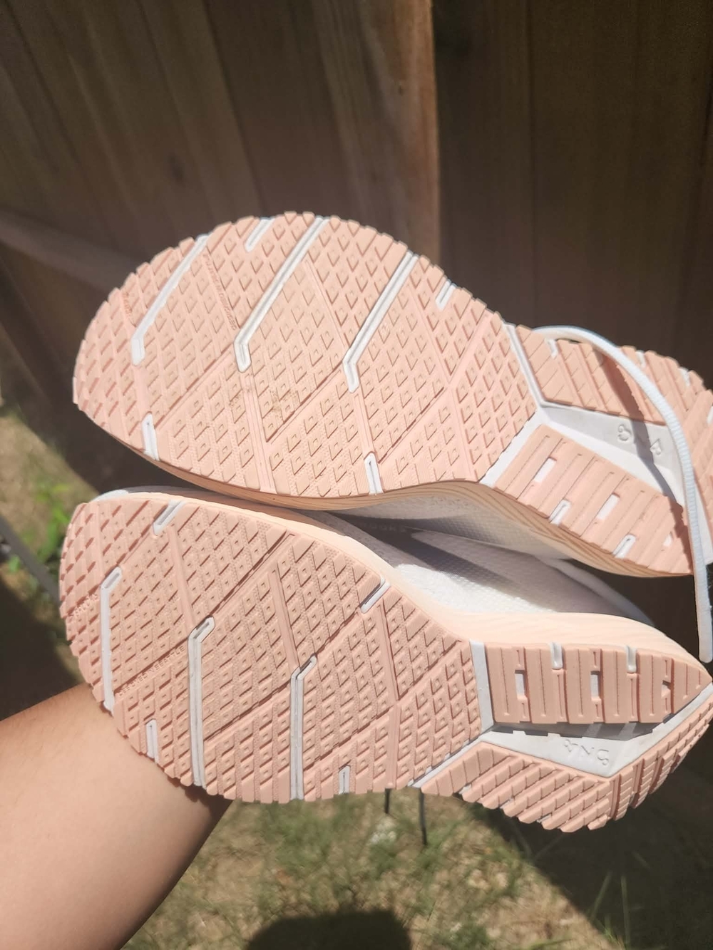 Brooks Revel 7 - Women's - Width: B - Medium (Oyster/White/Tropical Peach) - Picture 4 of 6